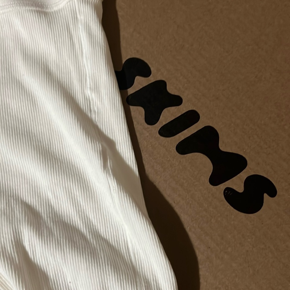 skims boxers in bone